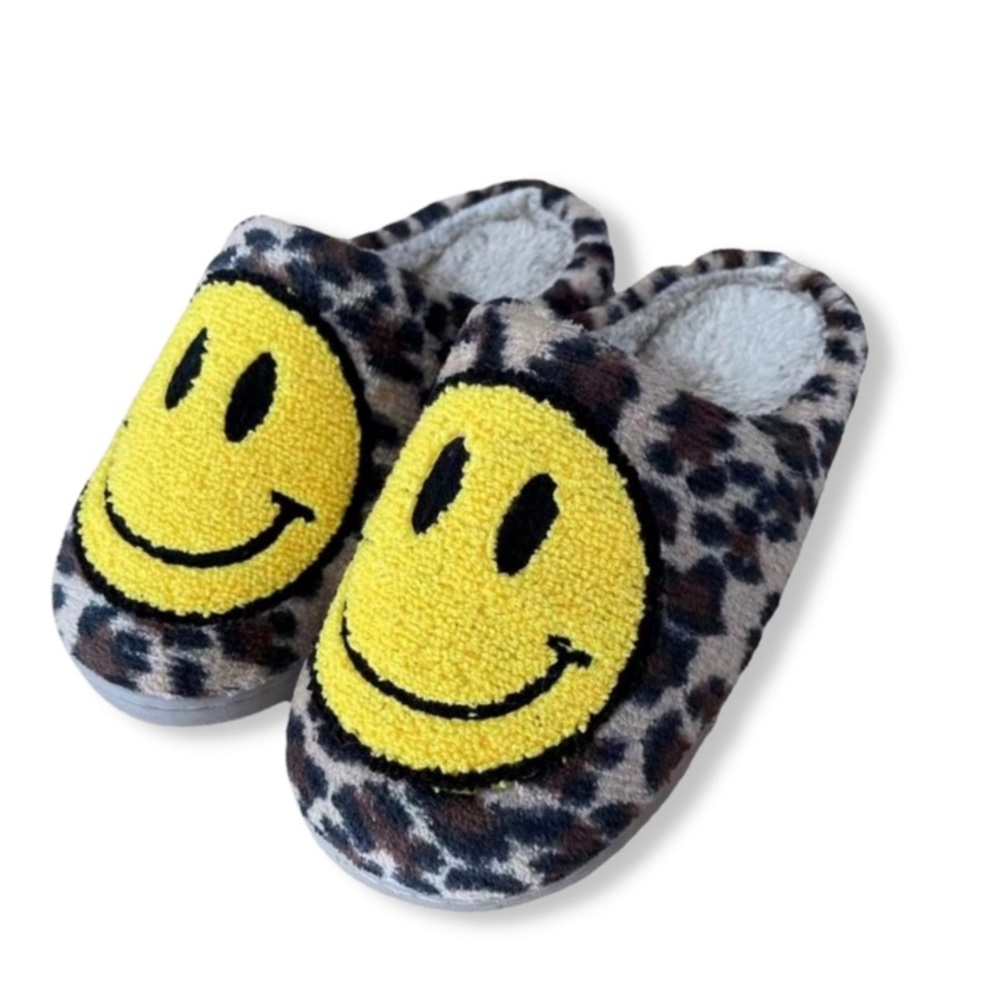 Leopard Happy Slippers